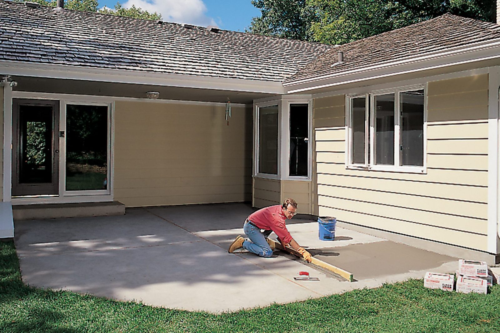 A Guide to Building a Patio with Ceramic Tile