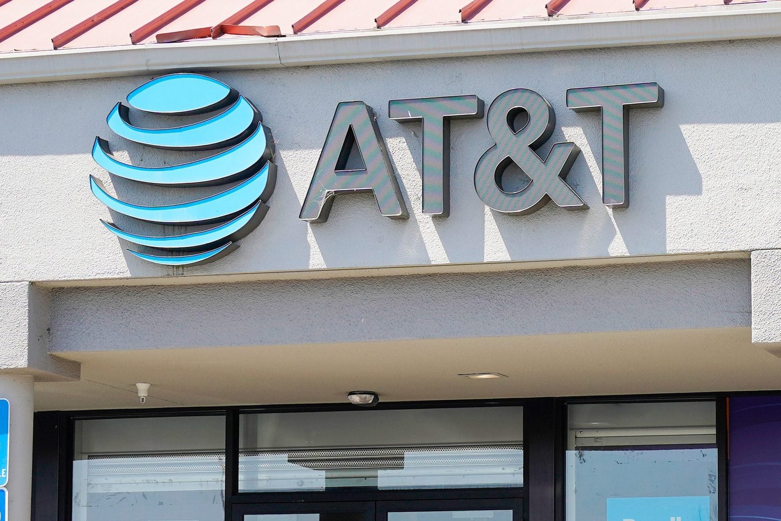 AT&T To Stop Landline Service Everywhere Except This One State