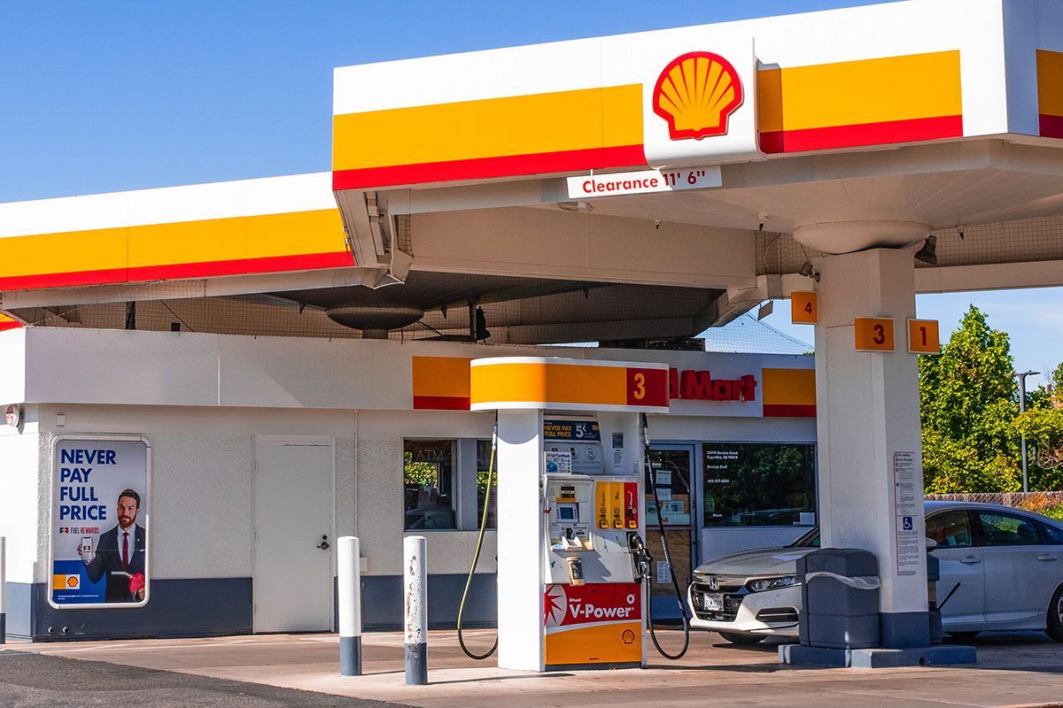 The Gas Rewards Programs That'll Really Save You Money at the Pump