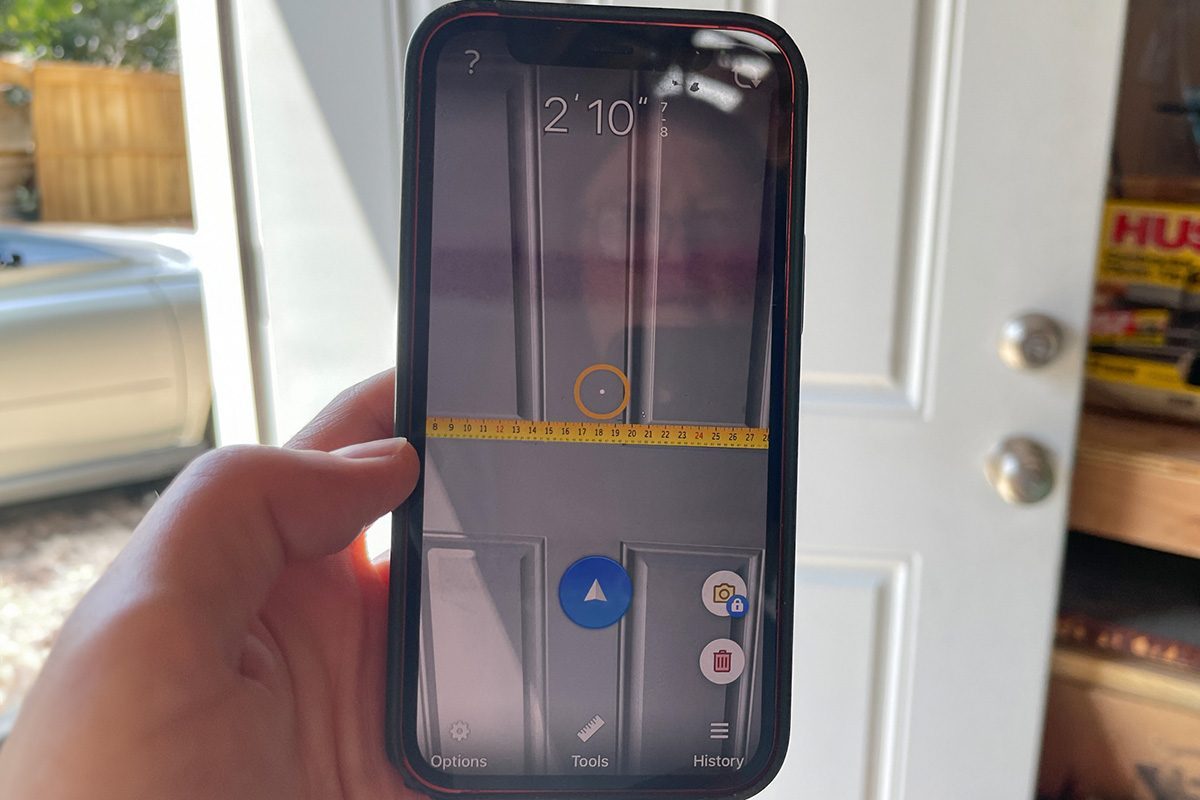 Measuring app in a cell phone