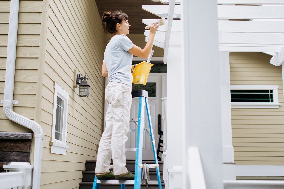 Beat the Heat: Must-Have Cooling Gear for Summer DIY Projects