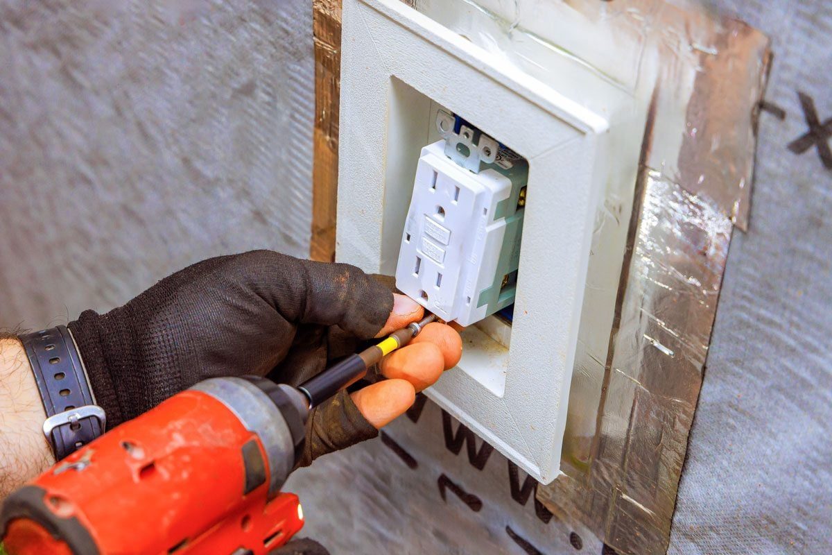 Have an Old House? Read This Before You Install New Kitchen Appliances