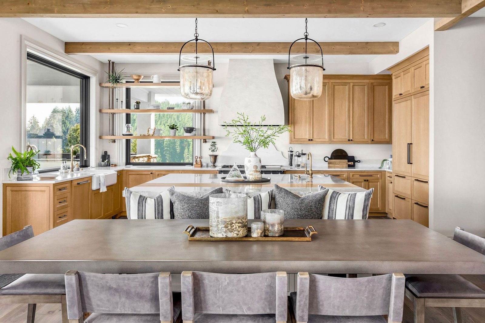 Farmhouse Interior Design Beautiful Kitchen In New Traditional Style Luxury Home With Island Pendant Lights And Hardwood Floors