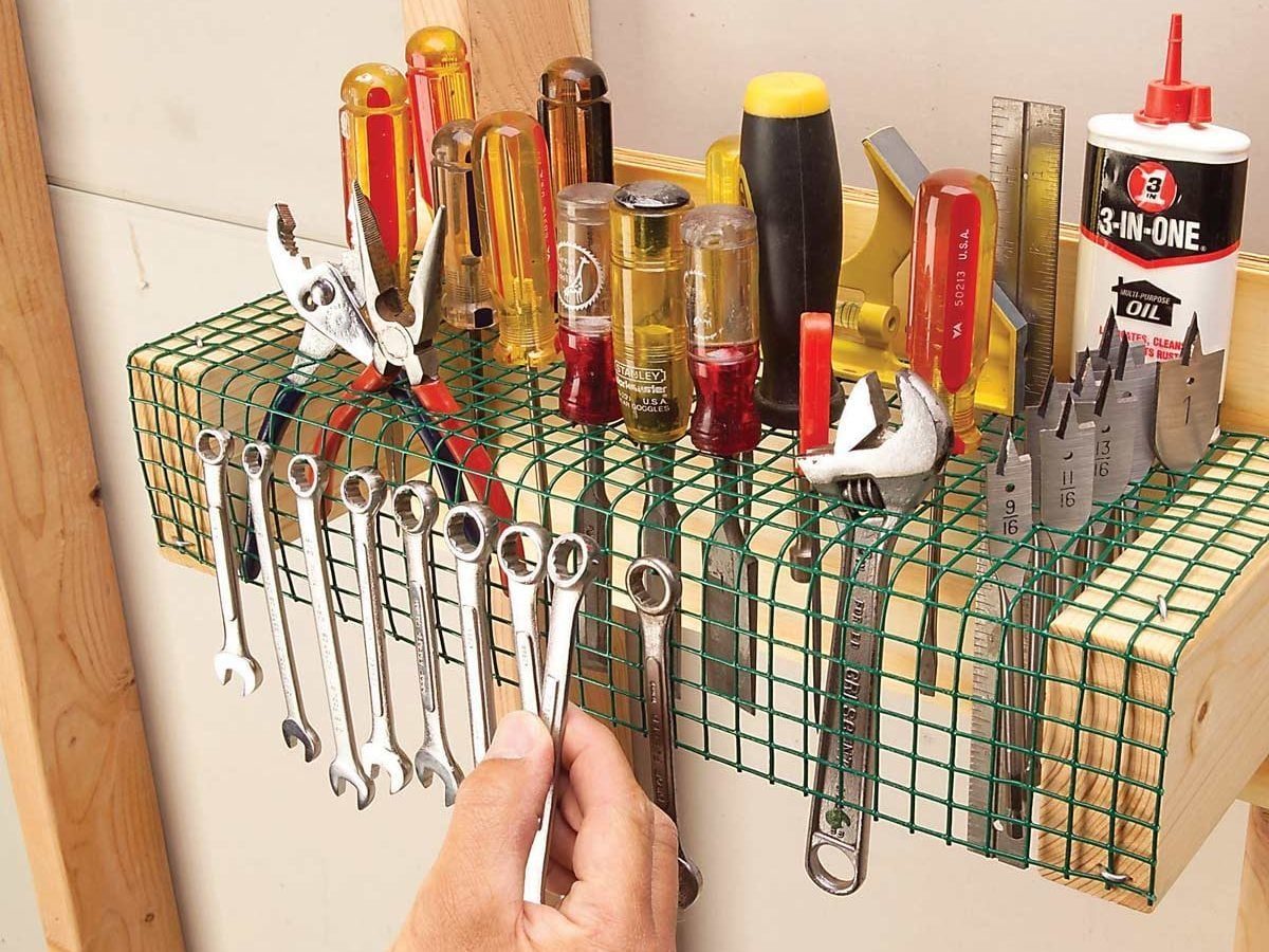 Hardware Cloth Tool Roost