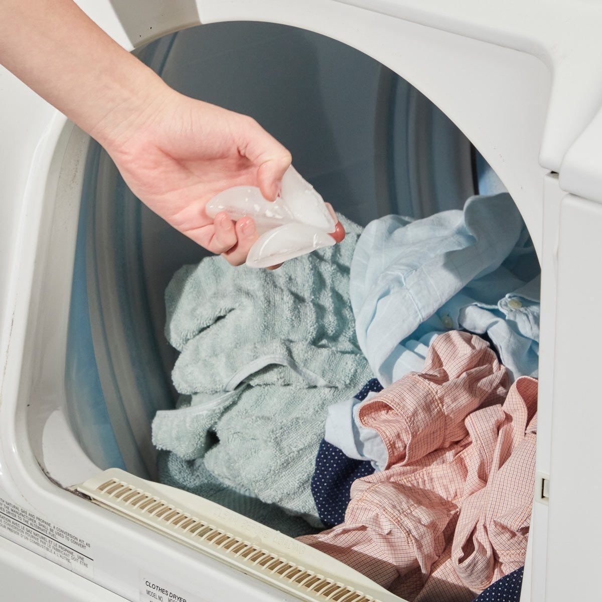 Get Wrinkles Out of Your Laundry with Zero Effort