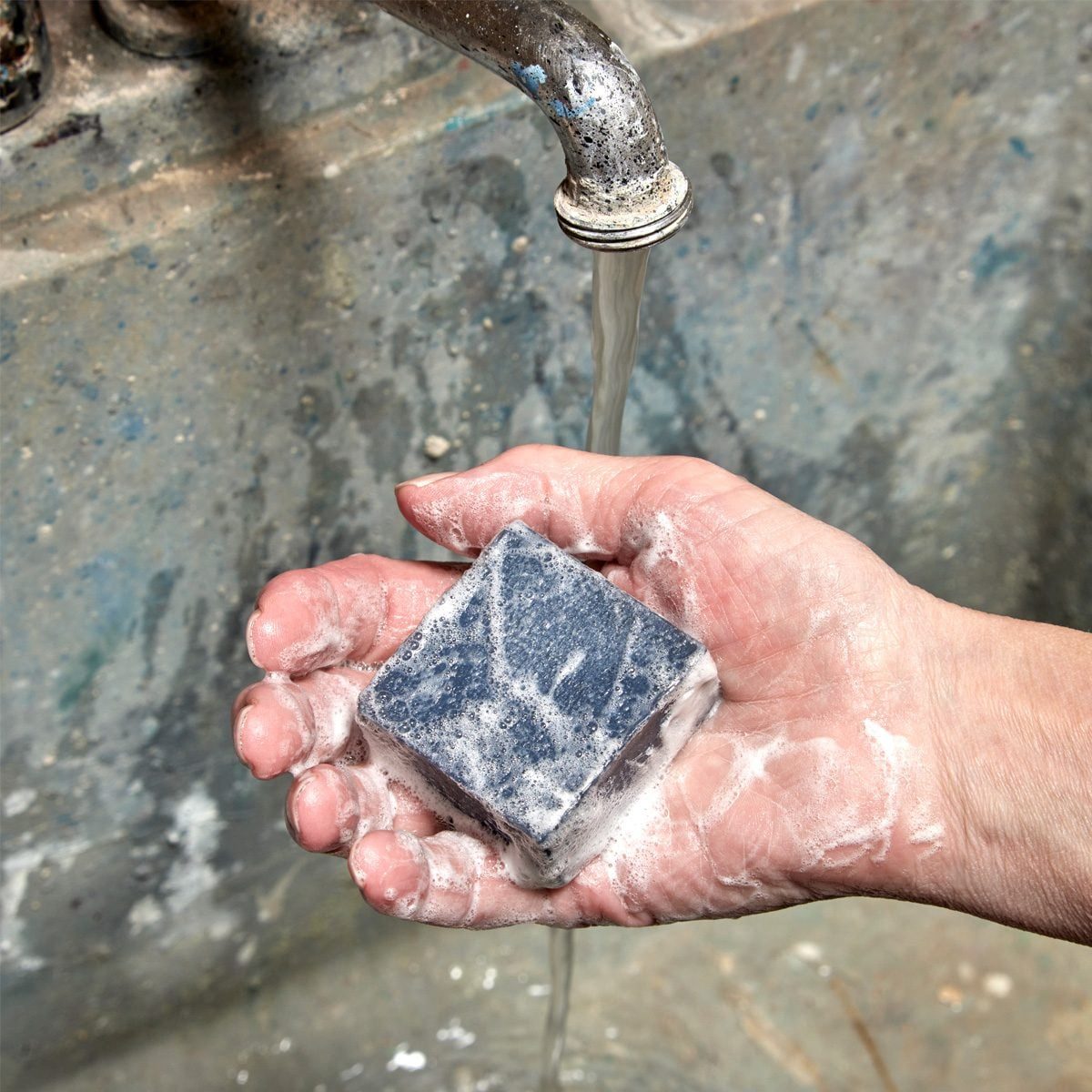 No Job Is too Tough for Vernl Approved Grime Hand Soap