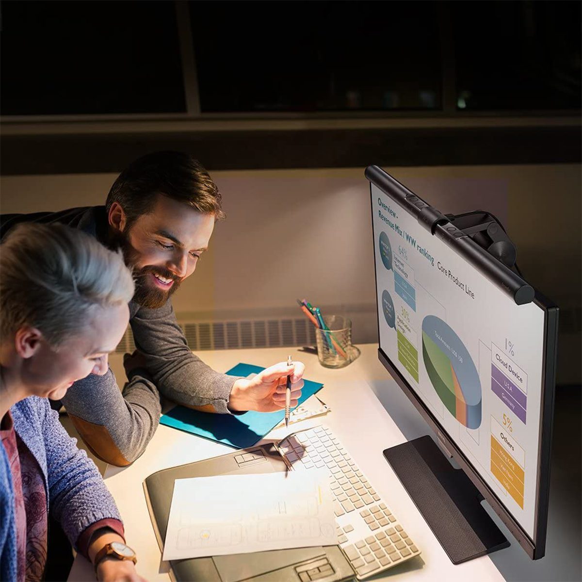 This Monitor Light Bar Offers Task Lighting for Late-Night Computer Work