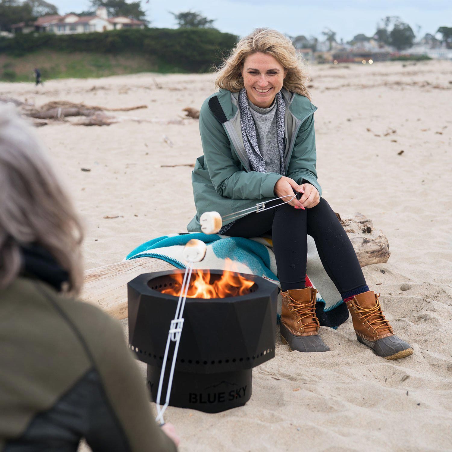 The Dual-Fuel Blue Sky Fire Pit Brings the Heat