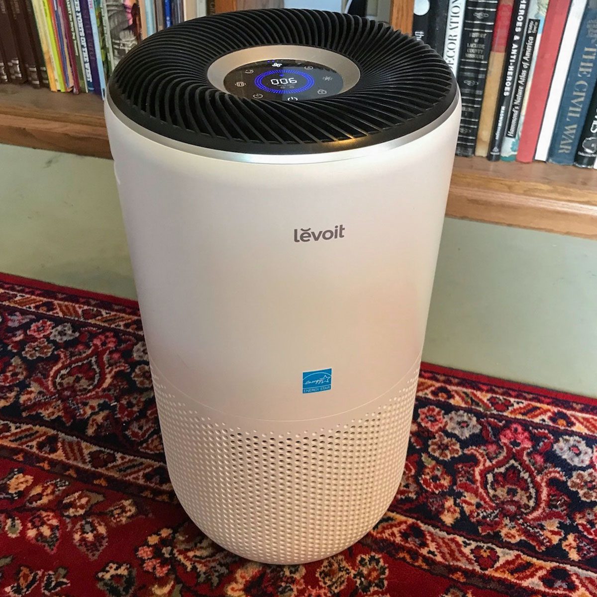 Levoit Core 400S Review: This Air Purifier Works for Cooking Mishaps and Air Pollution