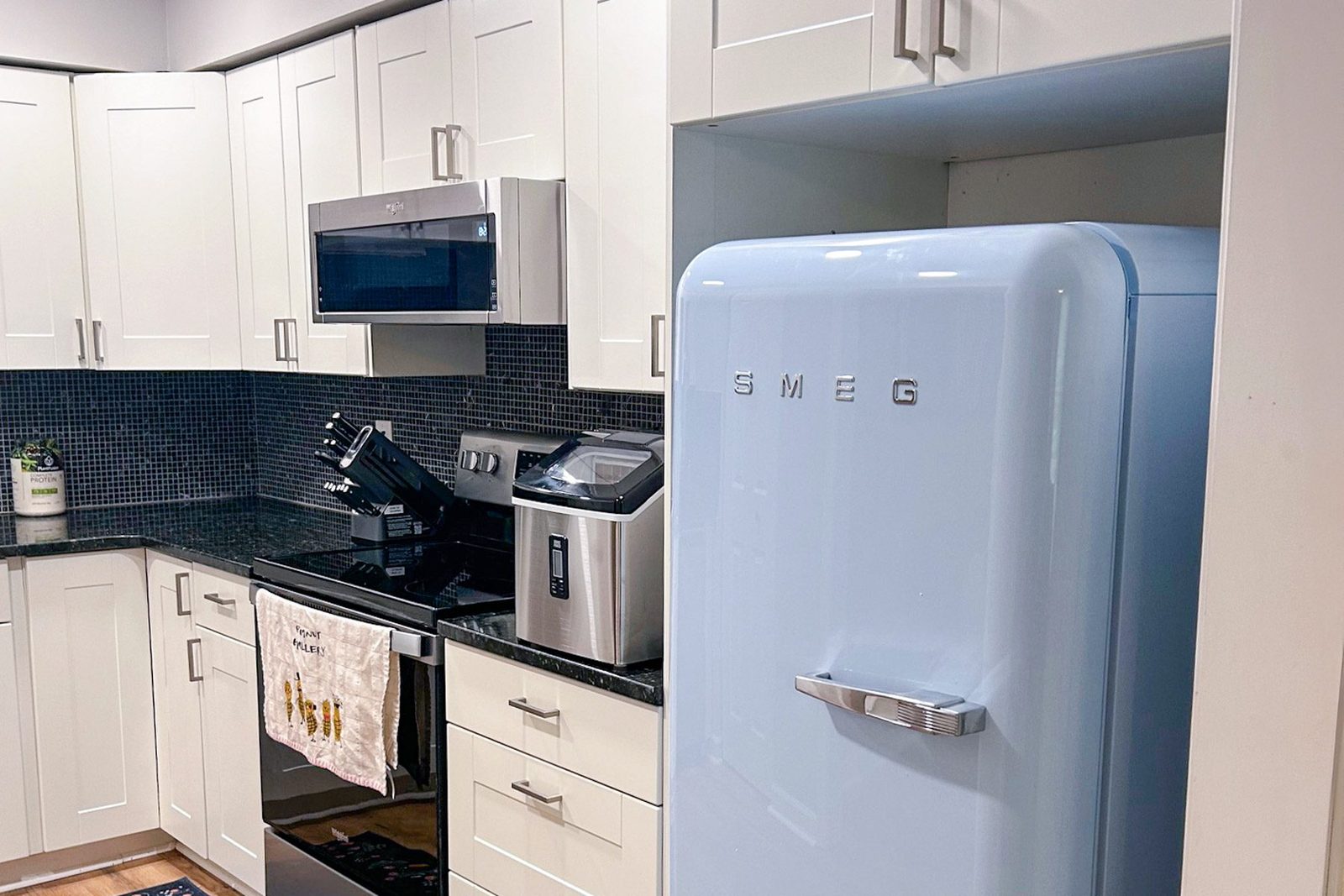 Smeg Refrigerator Review: Is This Vintage-Inspired Appliance More Than Just a Pretty Face?