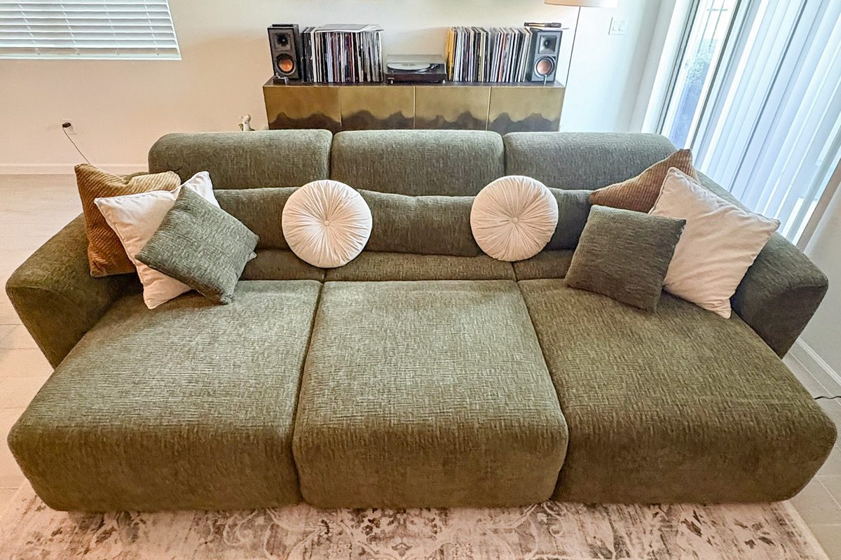 Povison Aurora Power Sleeper Sofa
