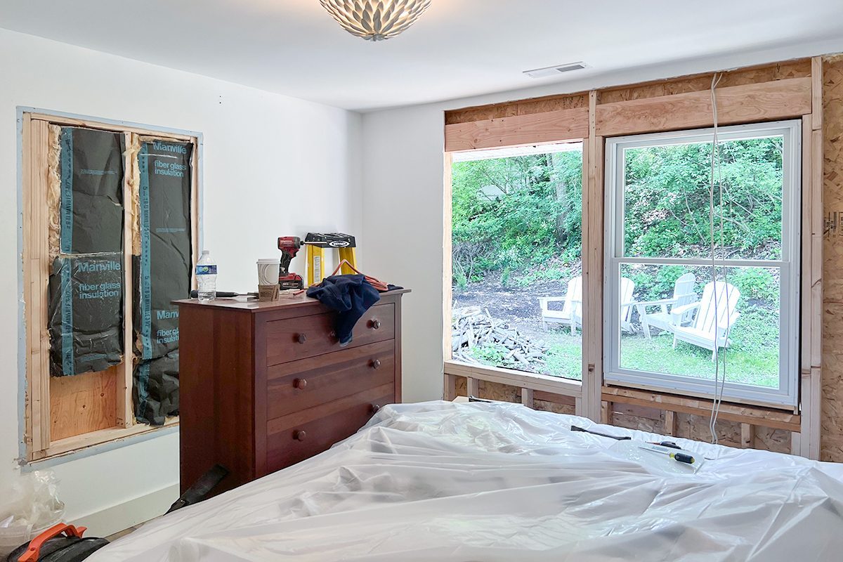 Fhmd25 We Redesigned Our Entire Master Bedroom Alexa Mallardo 03 Ssedit A