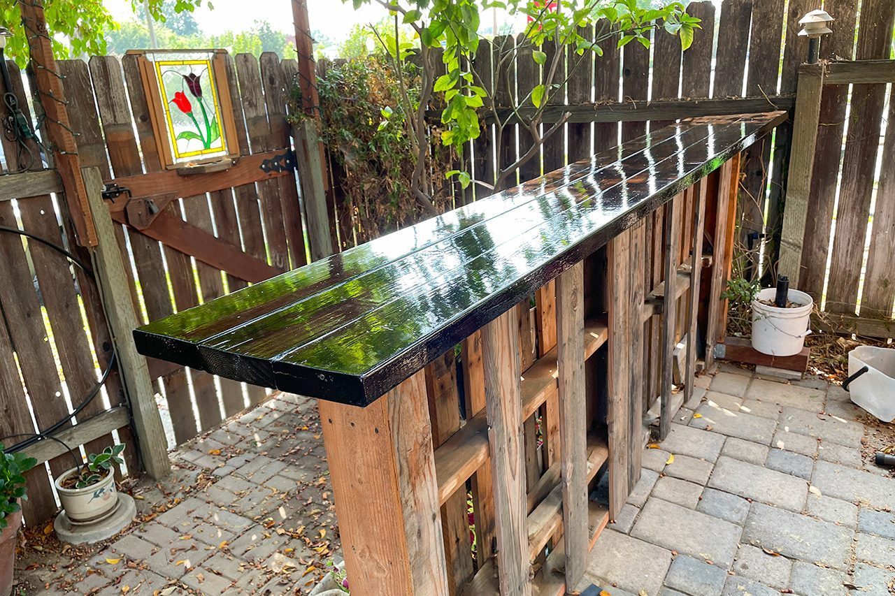 Fhmd26 Pallet Bar Rebecca Wright 02 Ssedit