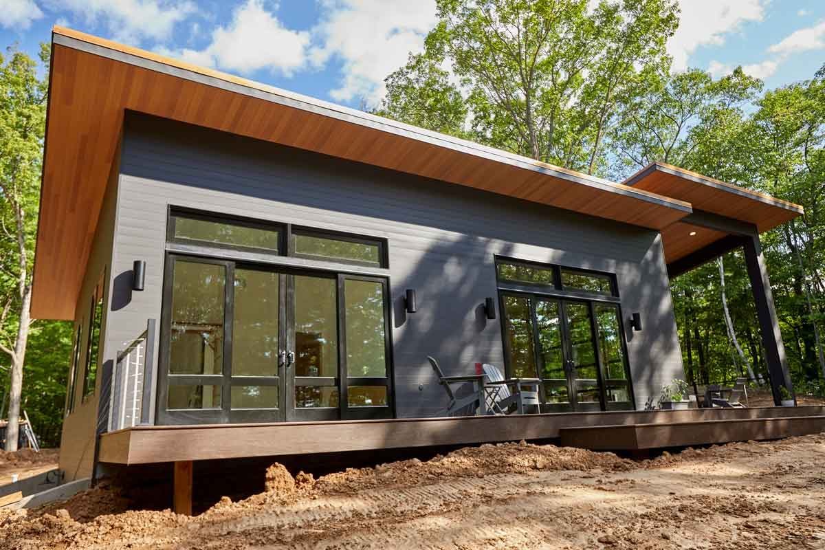 How to Choose the Best Siding for Your Cabin