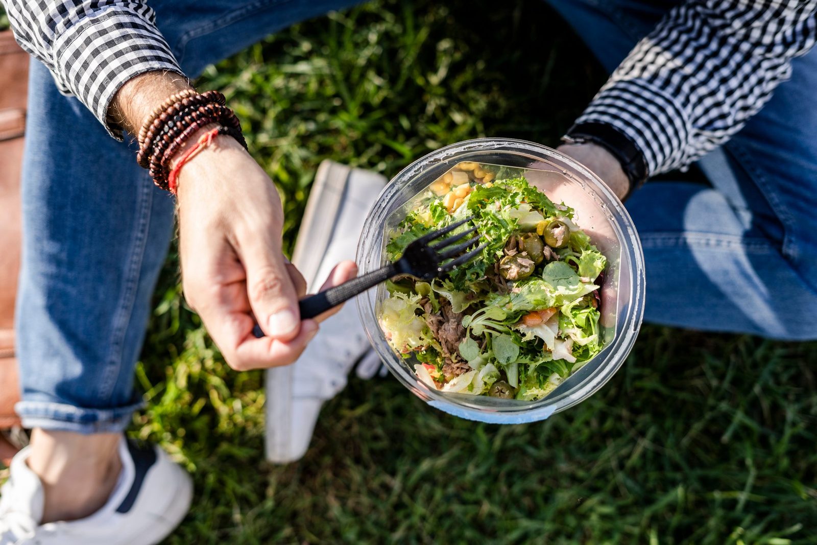 11 Clever Ways To Repurpose Takeout Containers