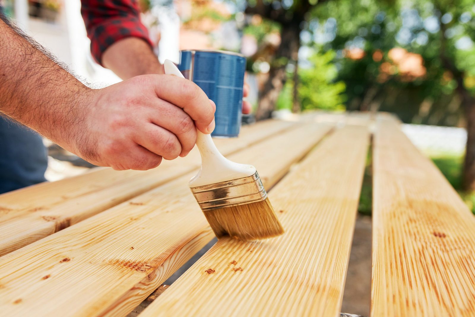 8 Essential Tips for Staining Maple Wood