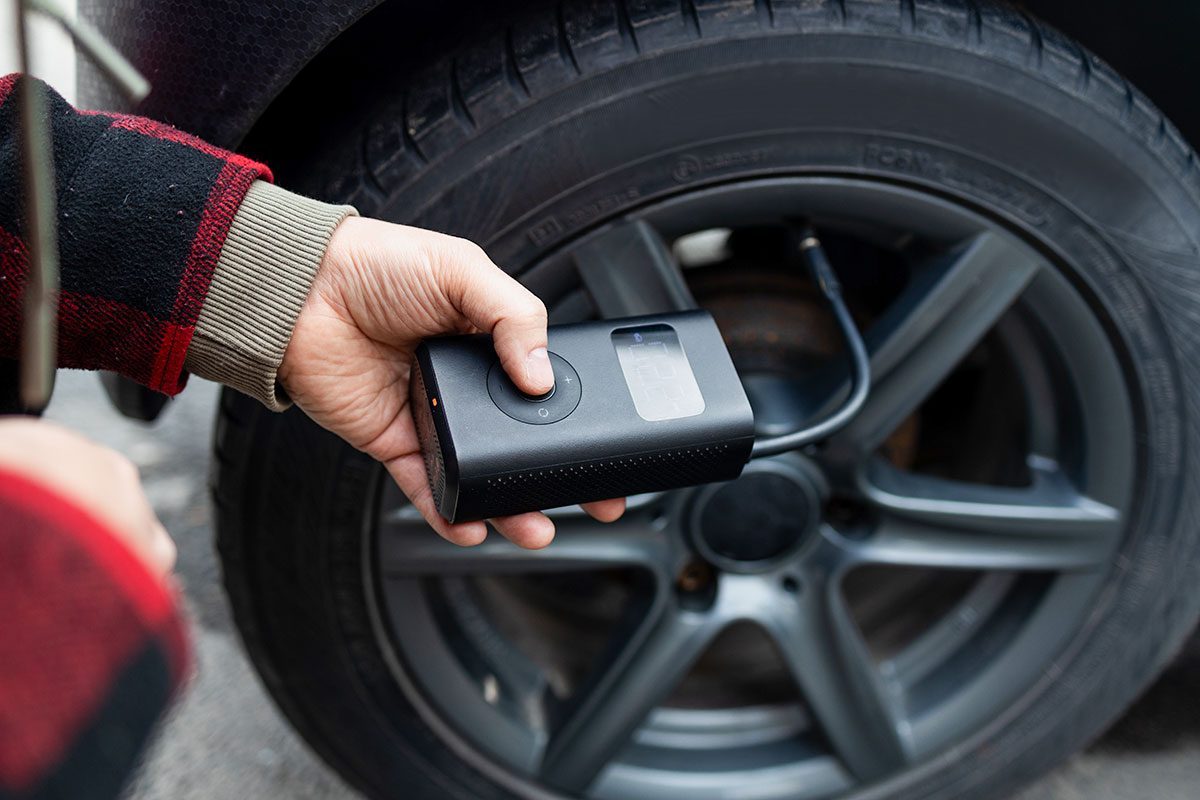 Never Pay For Air: How to Fill Up Your Car Tires For Free
