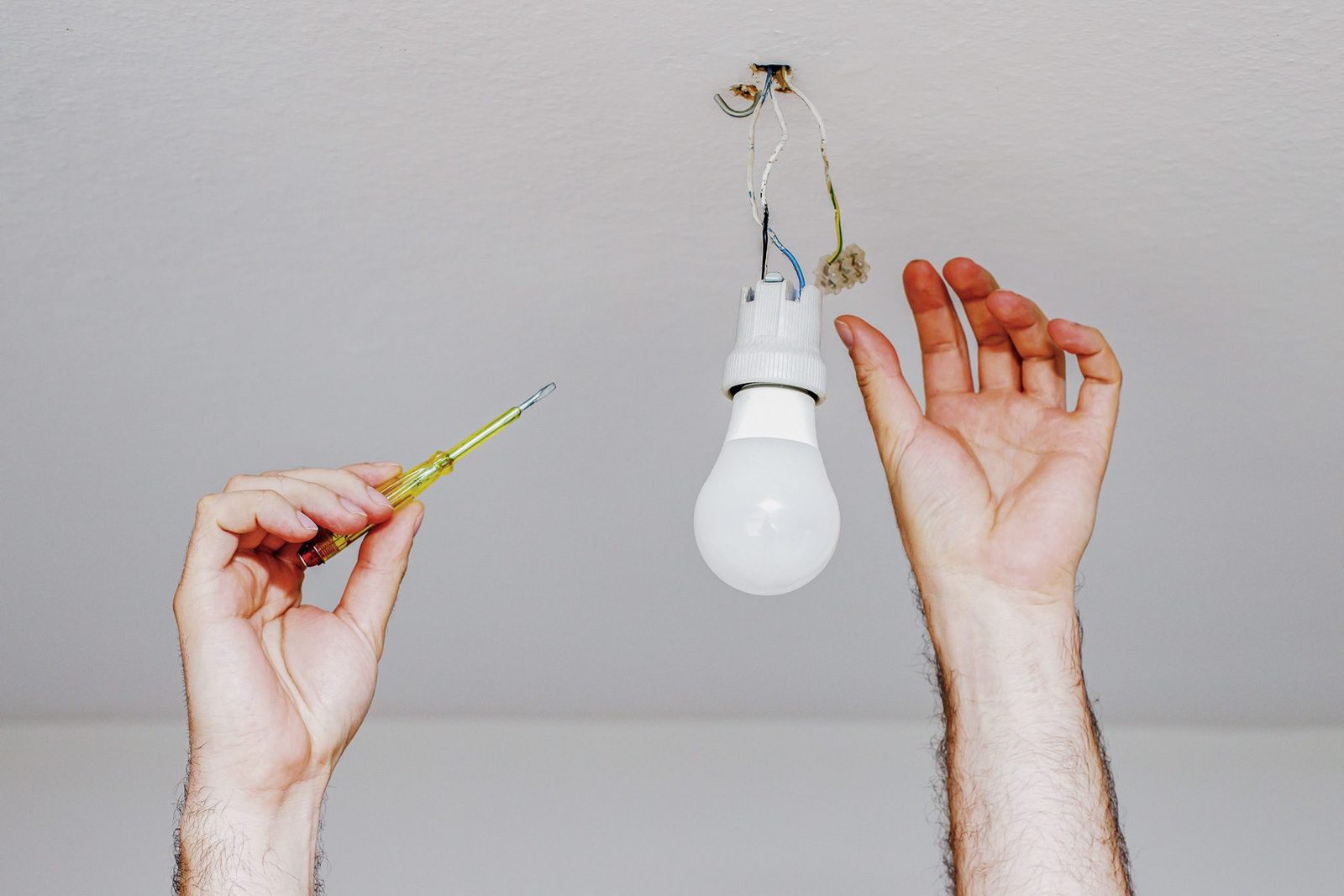Safely Remove a Broken Light Bulb From the Socket