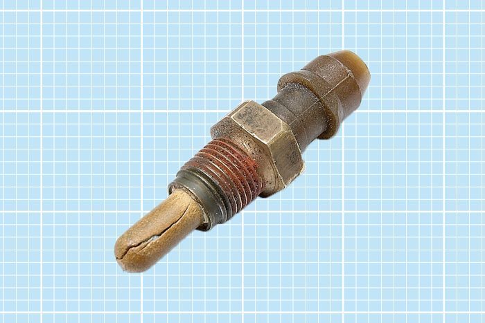 How to Replace the Coolant Temperature Sensor in Your Car