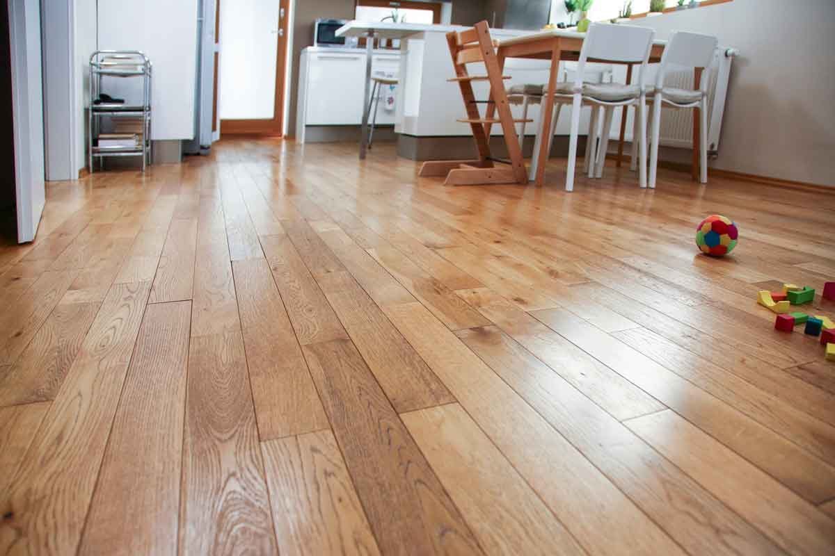 This is Where Bugs Hide in Each Area of Your Home