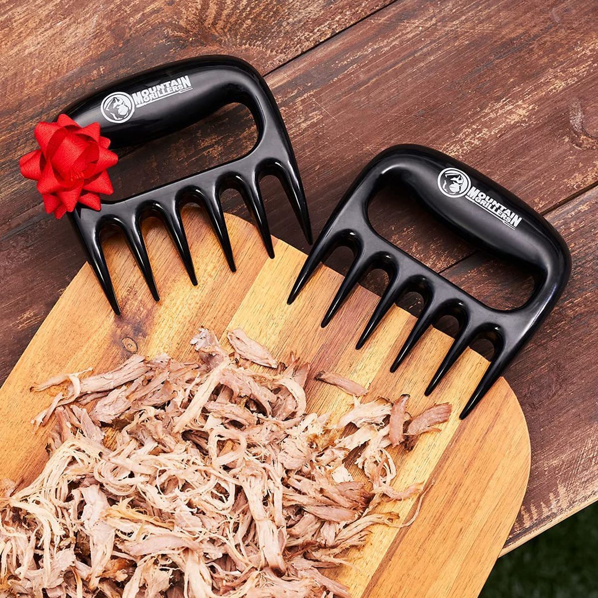 Meet Meat Claws, They'll Effortlessly Shred Meat Straight Off the Grill