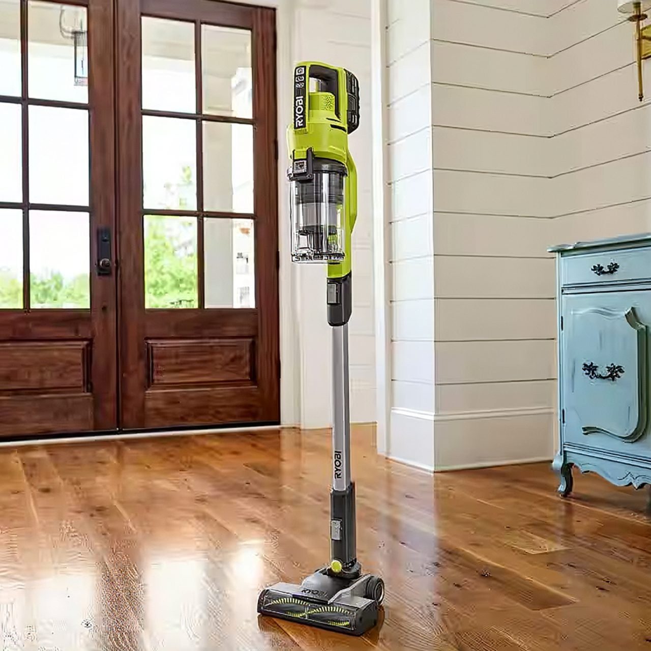 One+ 18v Bagless Cordless Mesh Filter Stick Vacuum Cleaner