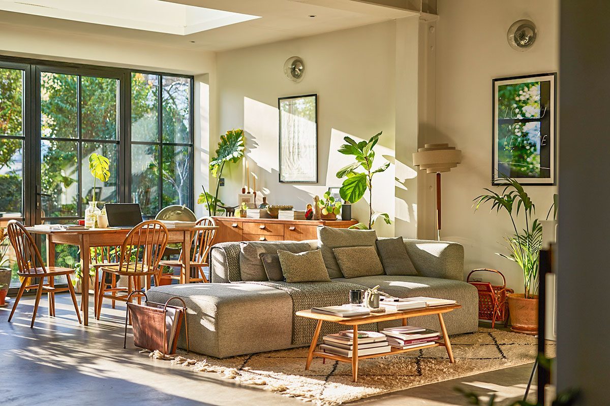 Over-Decluttering Doesn't Make Your Home Look Tidy— It Just Makes It Look Sterile