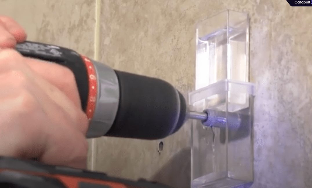 drilling a hole in tile
