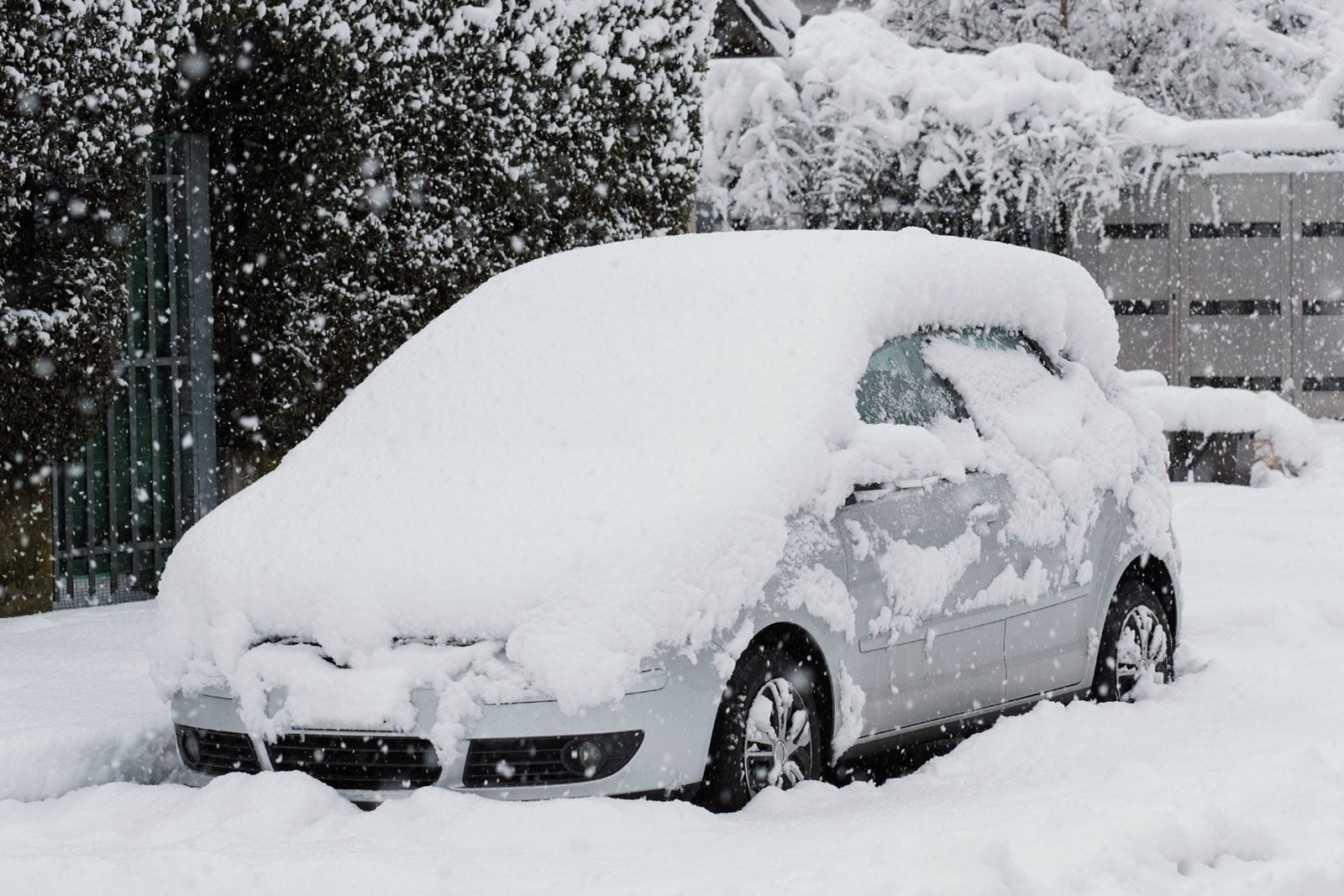Here's Why You Shouldn't Warm Up Your Car In the Winter
