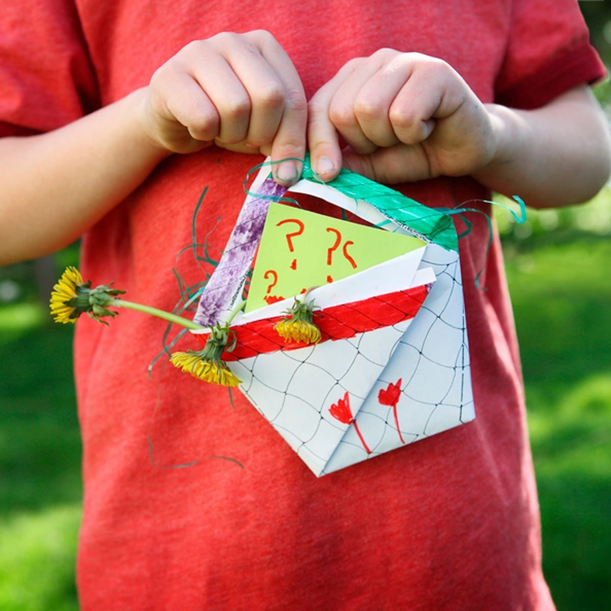What is a May Basket and Why Do People Hang Them on Doors?