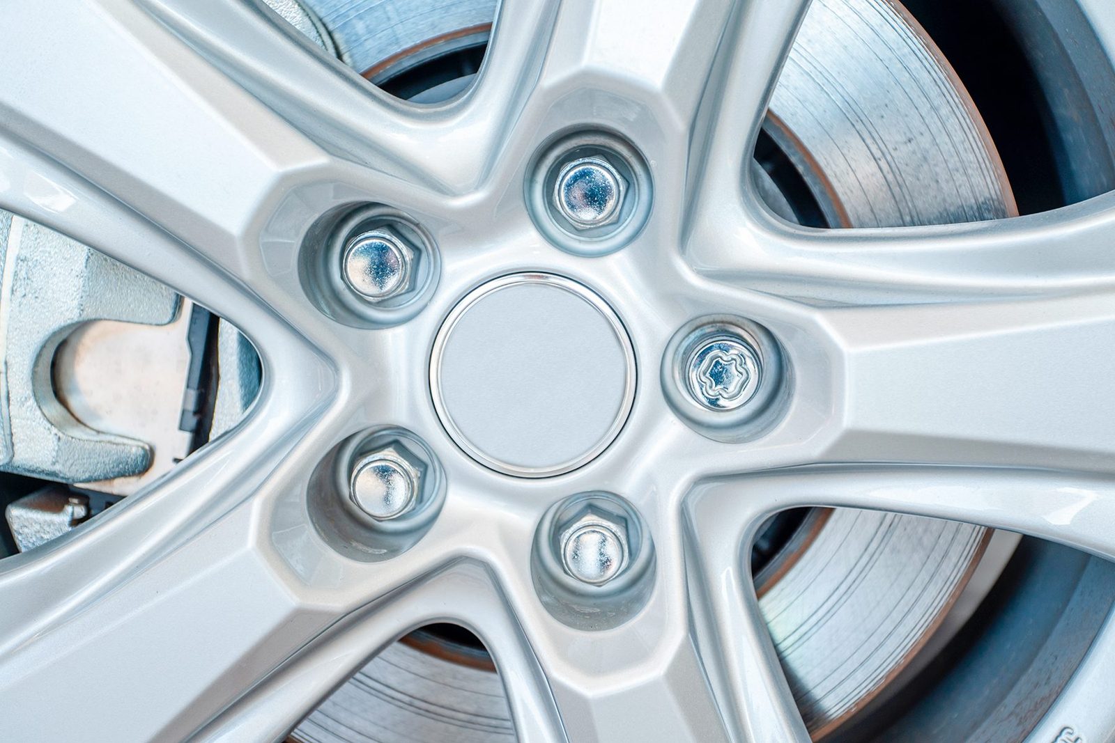 Why Lug Nuts Swell and What You Can Do About It