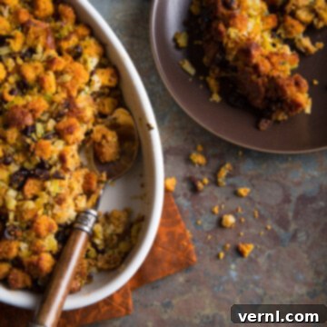 cornbread cranberry dressing | A FoodCentricLife.com
