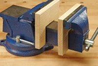 Adaptive Work Vise