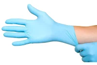 Choosing Between Nitrile and Latex Gloves