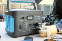 Generark HomePower One: Portable Solar Generator for a Week of Power