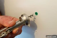 Does The Internet Wall Anchor Removal Hack Really Work