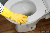 The Ultimate Guide To A Sparkling Bathroom