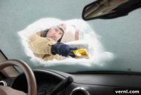 Simple Windshield Defrosting Hack