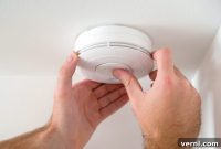 How Long Do Smoke Detectors Last