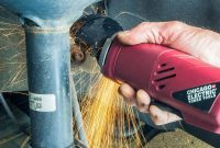 Severing Seized Auto Fasteners