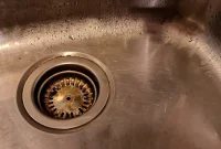 Effortless Shine for Your Stainless Steel Sink