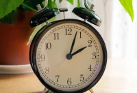 Daylight Saving Time: Why We Should and Shouldn’t Stop Changing Clocks