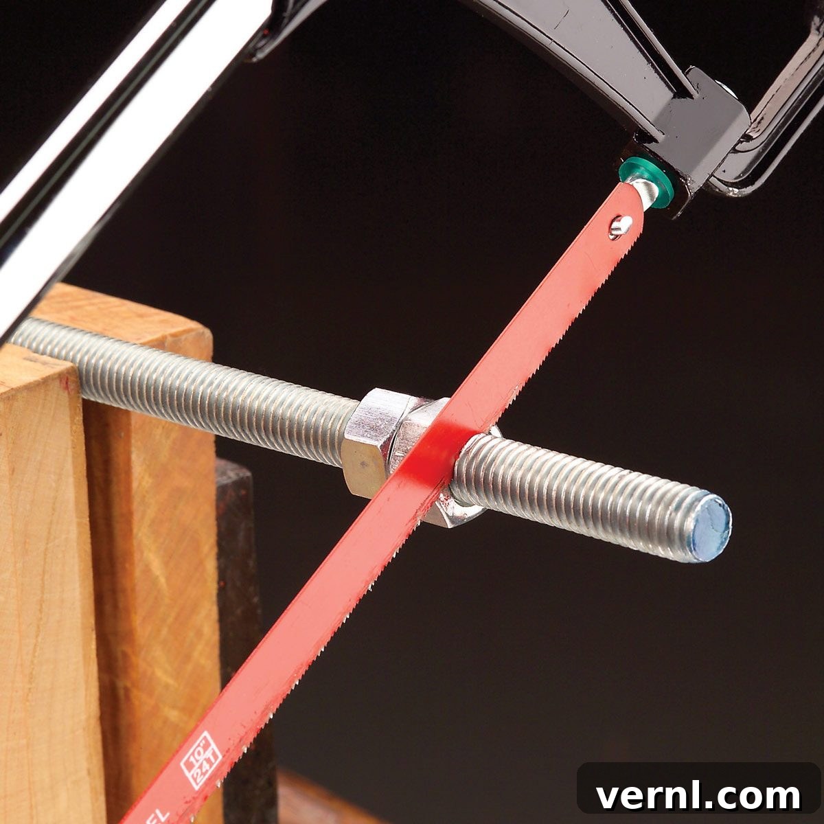 A perfectly cut threaded rod, demonstrating clean threads and a smooth edge, ready for a nut.