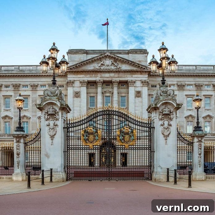 Buckingham Palace - A Grand Royal Palace