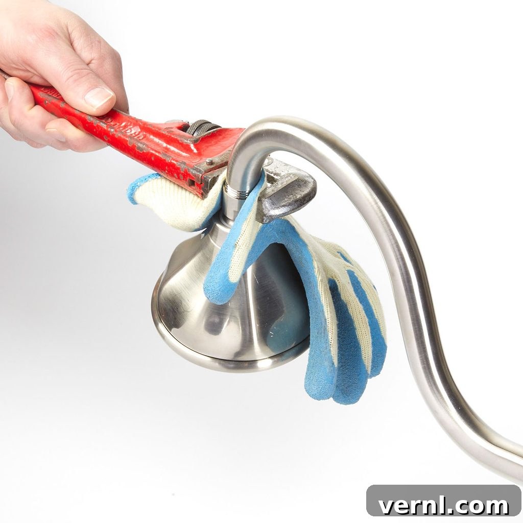 Pipe Wrench Pipe Wrench Tip | Construction Pro Tips