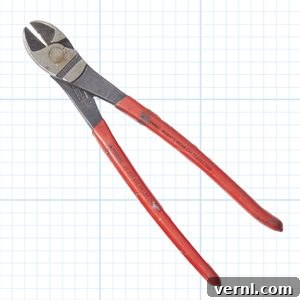 Evergreen Engines: The All-Season Maintenance Masterclass 28 Small Engine Tools Fh22apr 617 10 007 002