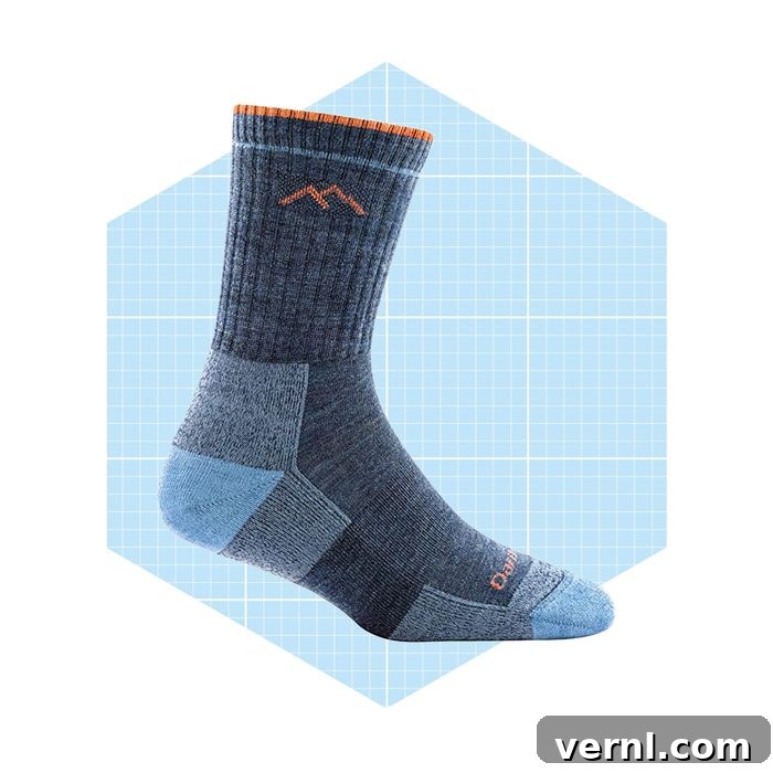 Darn Tough Socks: Our New Daily Essential 3 Darn Tough Socks