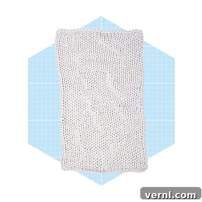 Bearaby Weighted Blanket My Honest Verdict 3 Bearaby Weighted Blanket Ecomm 2 - Cozy bedroom scene with Bearaby Cotton Napper