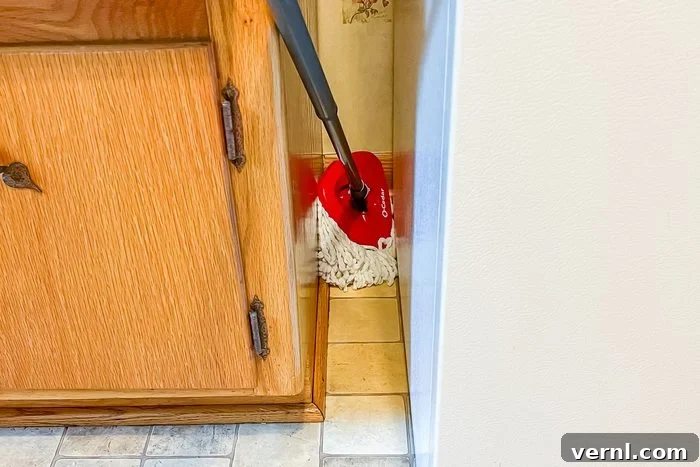 We Tested the Viral O-Cedar Spin Mop Does It Live Up to the Hype 4 O Cedar Spin Mop