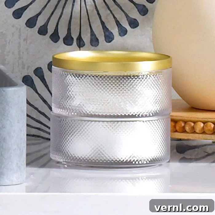 Design Experts Unveil 11 Must See Bathroom Trends For 2024 7 Tesora Jewelry Box